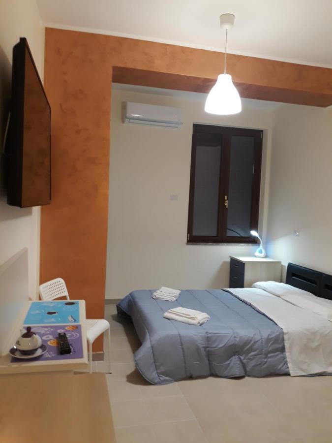 F&L A Taormina Appartement Buitenkant foto