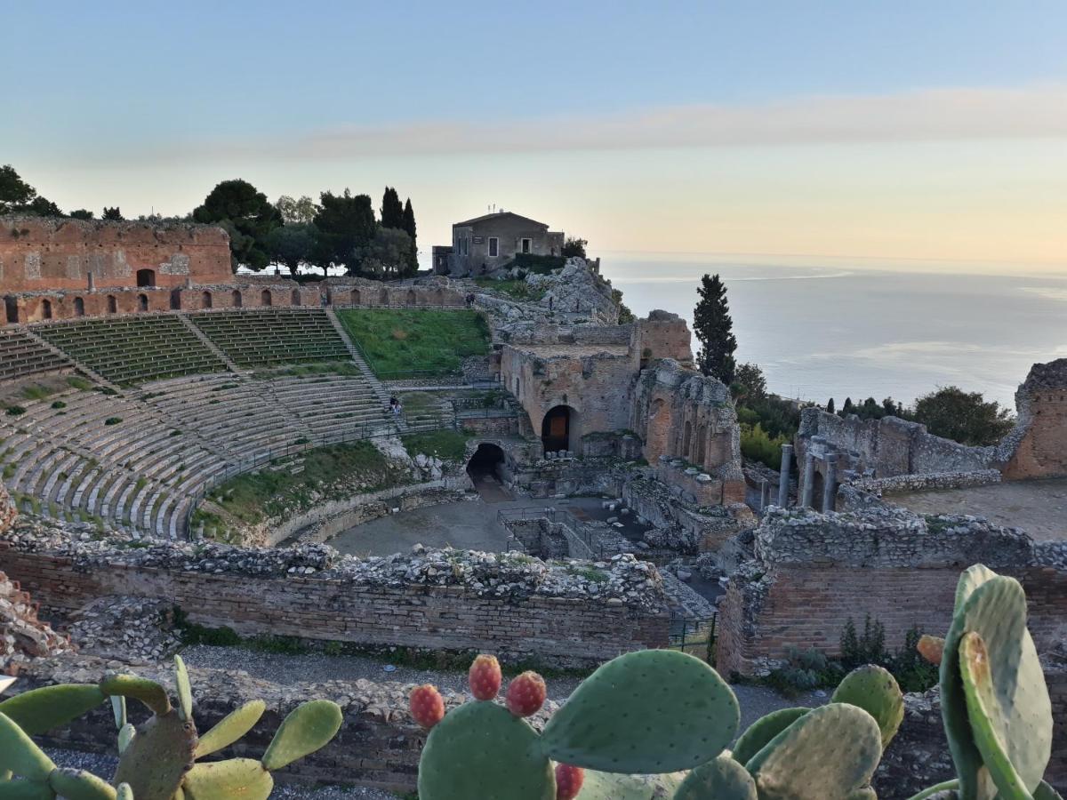 F&L A Taormina Appartement Buitenkant foto